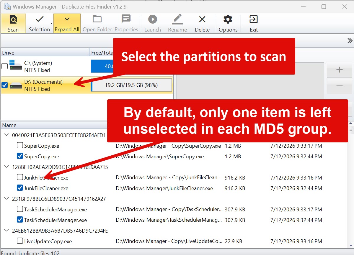 Duplicate Files Finder: select drives to scan and view the default selection hint